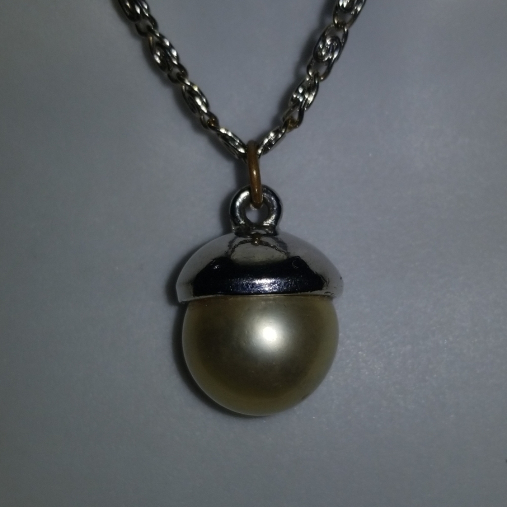 Necklace Silver Tone Faux Pearl Acorn Drop Pendant
